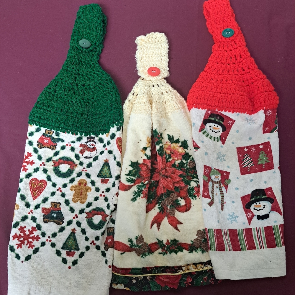 3 Christmas Towels with Crocheted Handle.